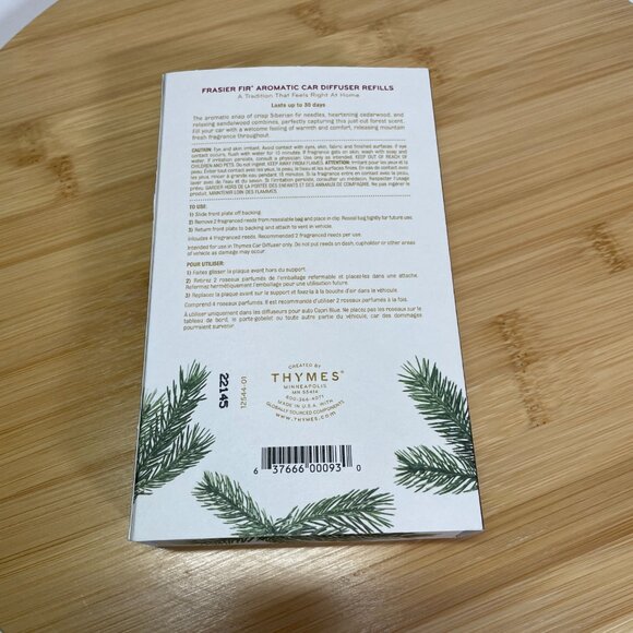 Thymes Frasier Fir Automatic Car Diffuser Kit & Refills Vent Attachment - Picture 4 of 8